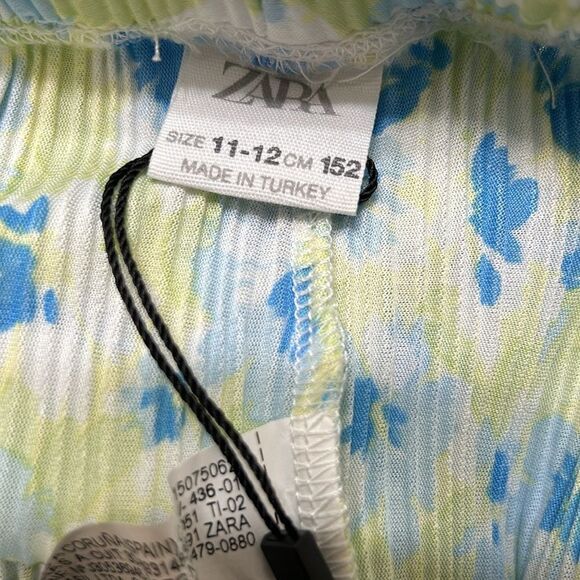 Zara Floral Print Blue Stretchy Pleated Culottes Pants(Size 11-12yrs) - Picture 6 of 6